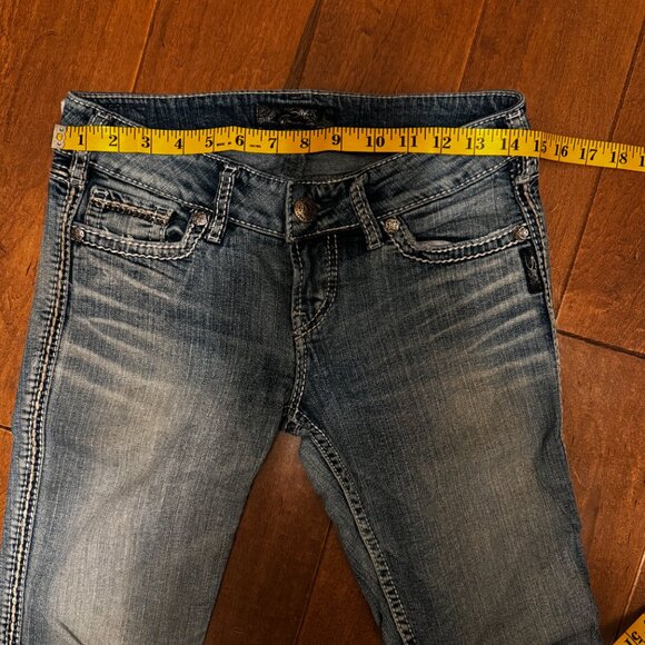 Silver Jeans McKenzie Flap | Ultra Low Rise Slim Bootcut | Size 28/34 | VGUC | - Picture 11 of 14